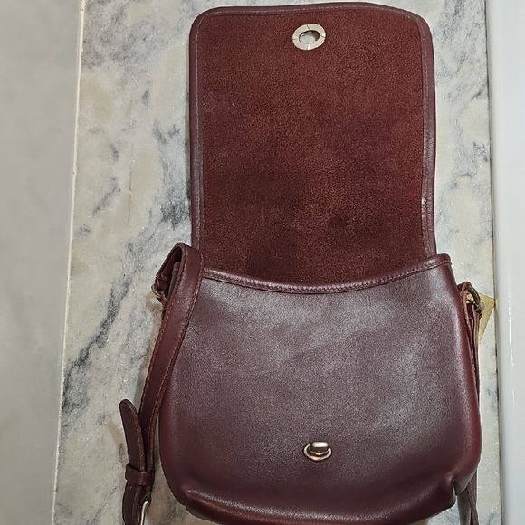 Coach Rich Dark Brown Vintage Leather Shoulder/Crossbody Bag - Picture 10 of 15